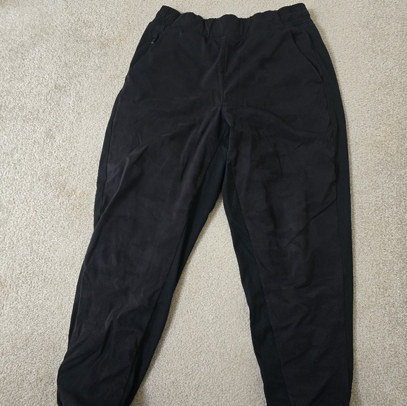 ATHLETA Brooklyn Lined Jogger Black Camo 6 Travel Pant Gorpcore Luxe - Picture 5 of 5